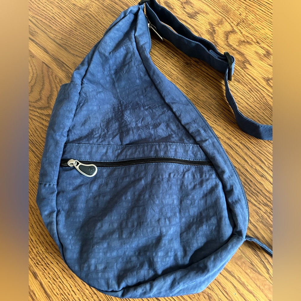 Ameribag Healthy Back Sling Bag